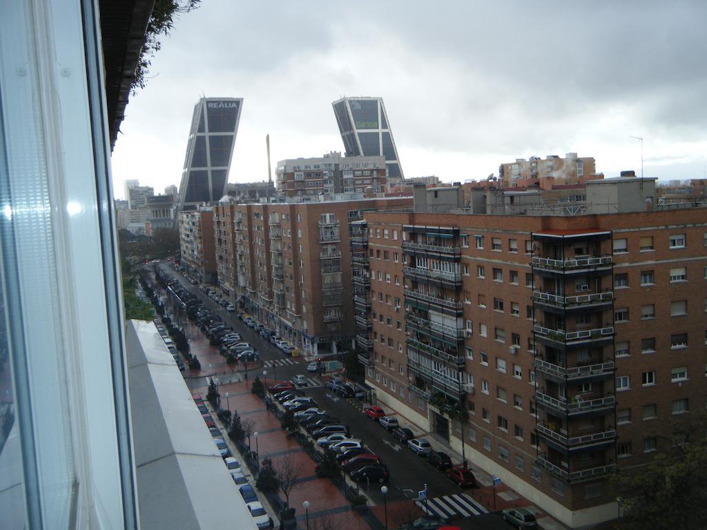 Madrid Studio Apartments エクステリア 写真